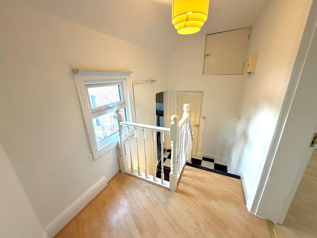 Property photo 2 of 4 Image