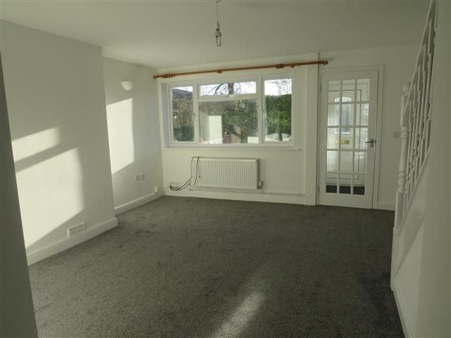 Property photo 2 of 11 Image