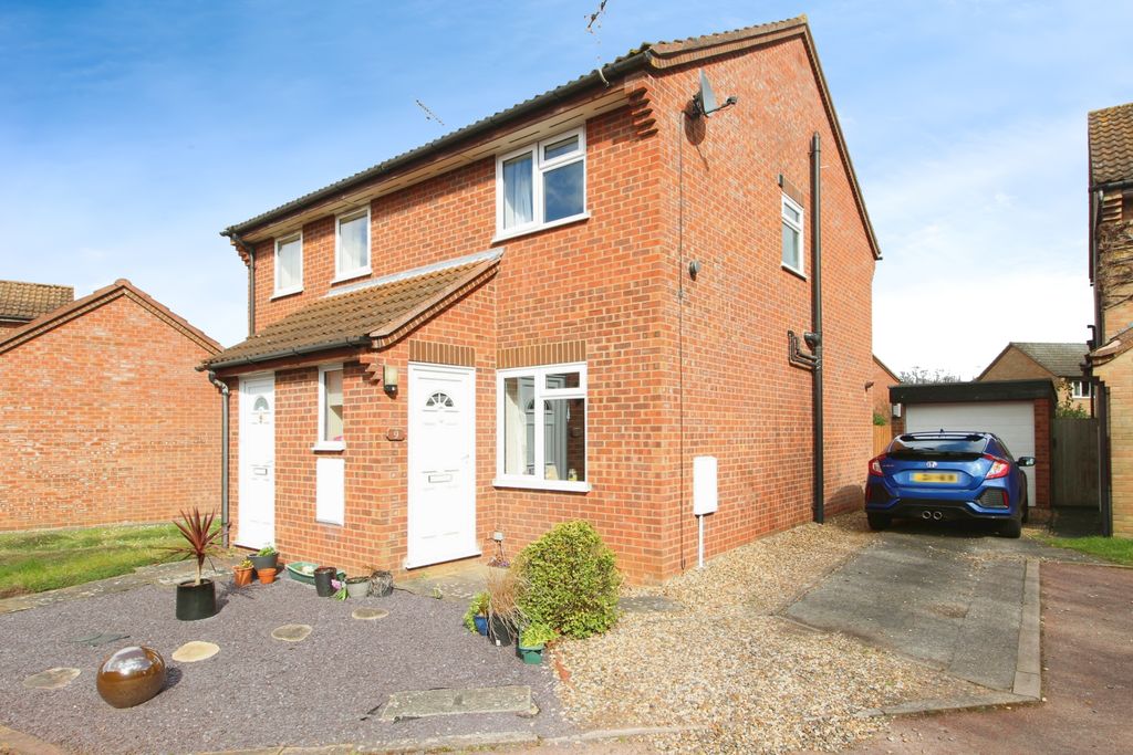 Property photo 1 of 11