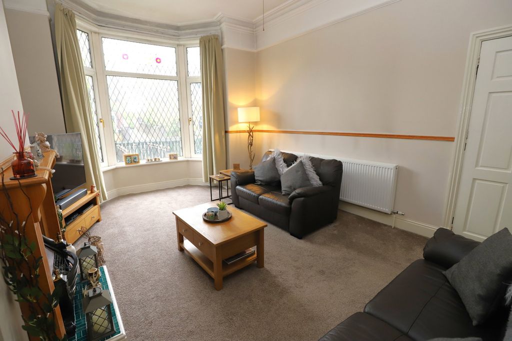 Property photo 3 of 29