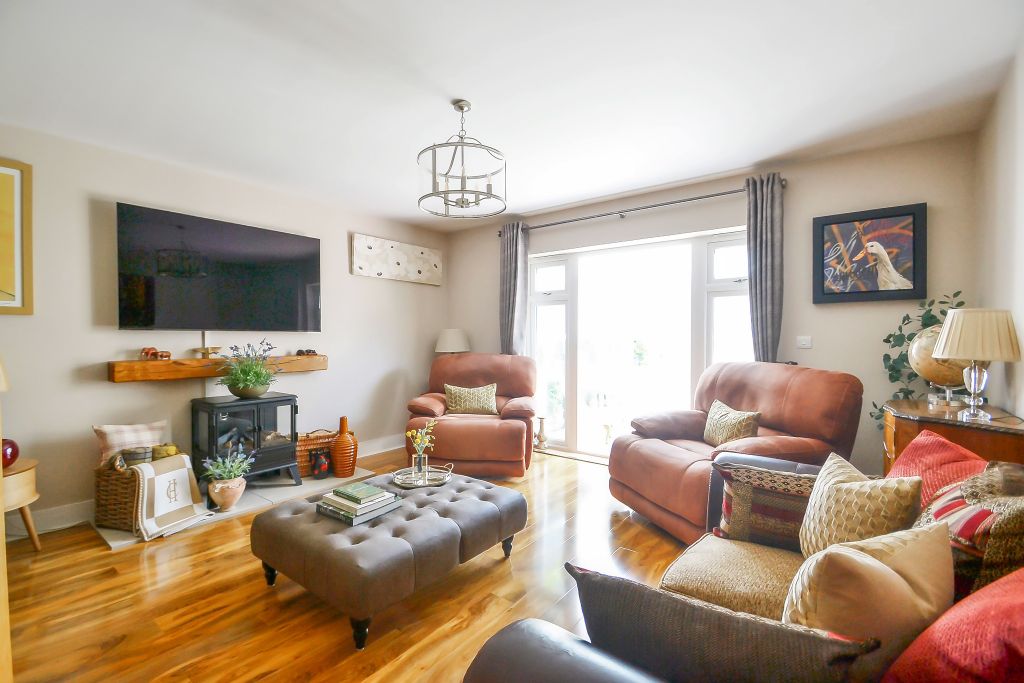 Property photo 3 of 46
