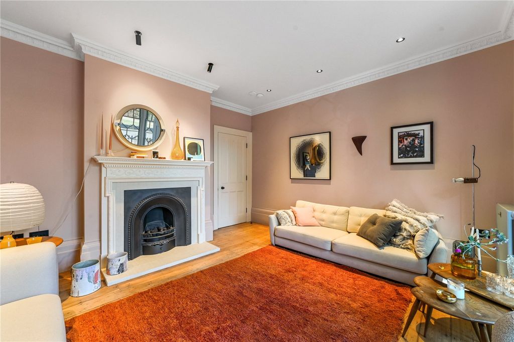 Property photo 2 of 41 Reception Room