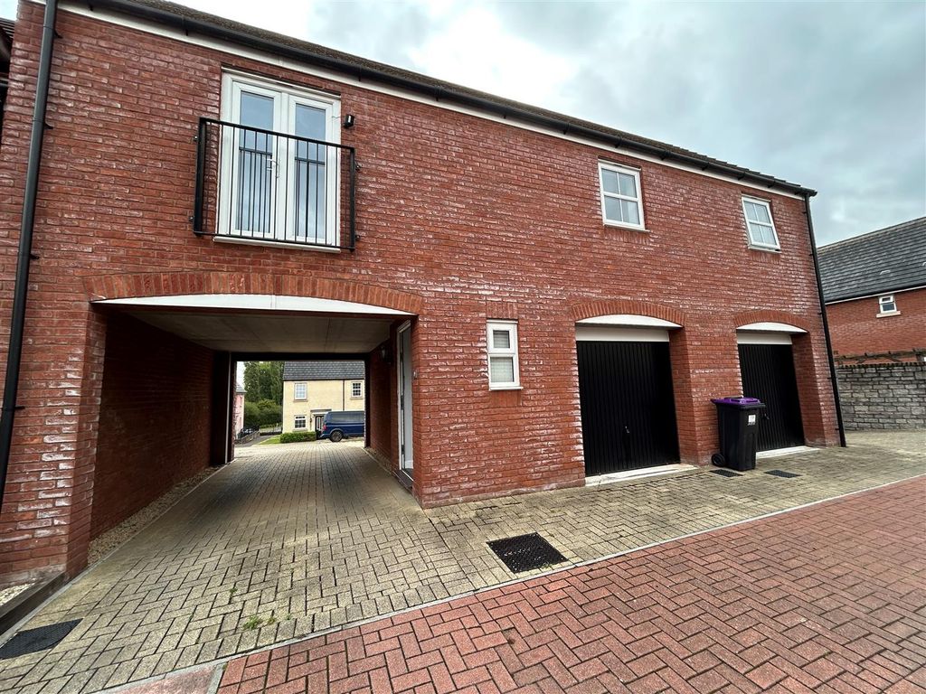 Property photo 1 of 12 12.Jpg