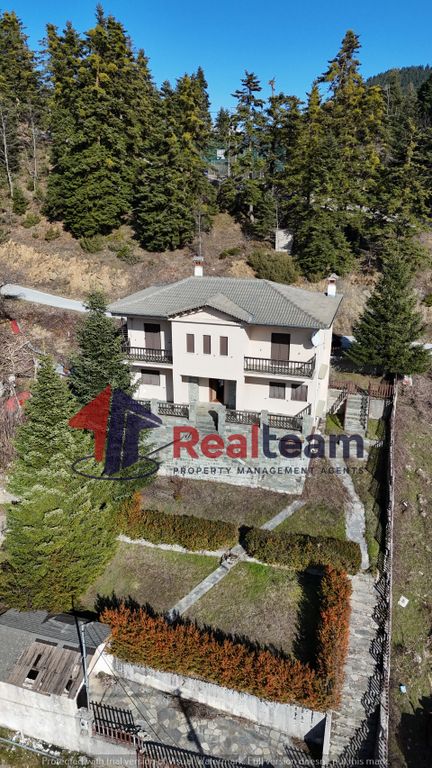 Property photo 1 of 34