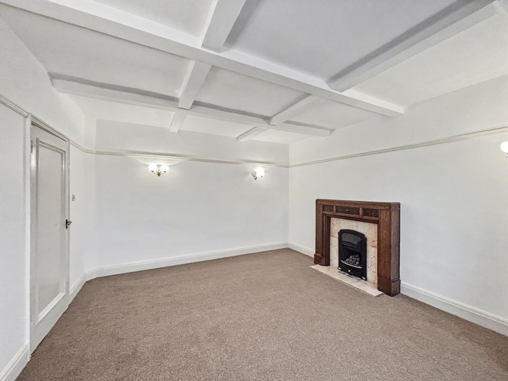 Property photo 1 of 36