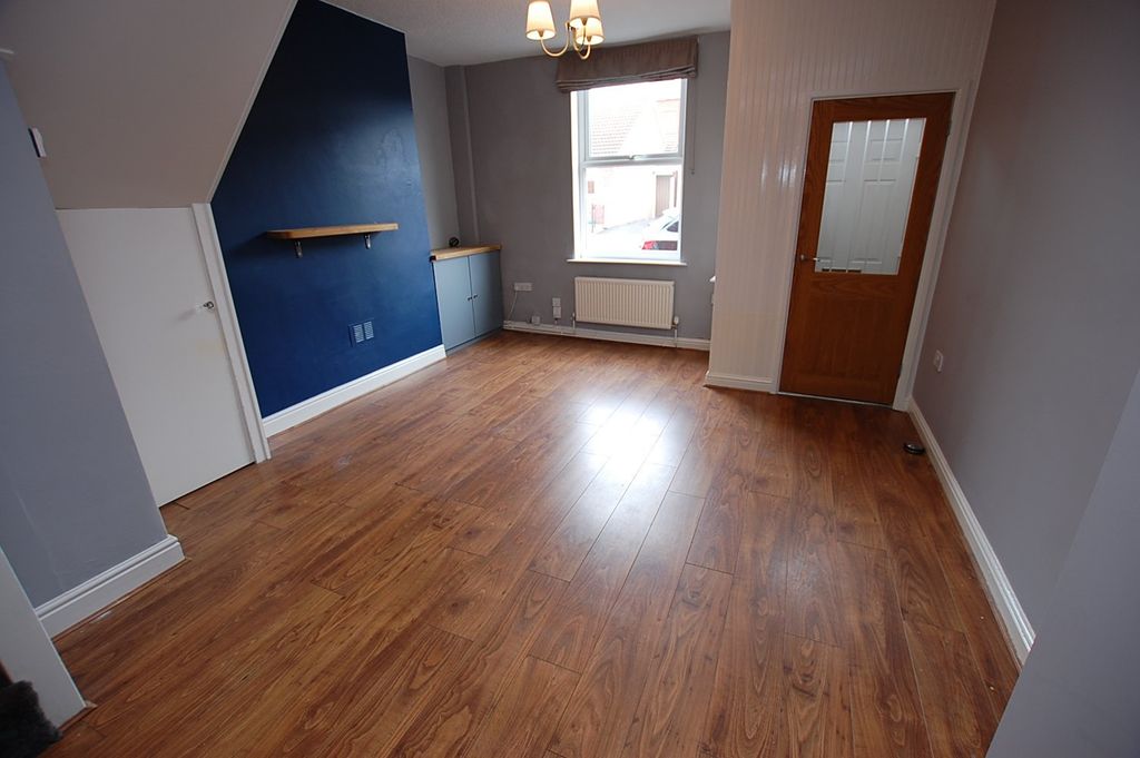 Property photo 2 of 20 Picture No. 03