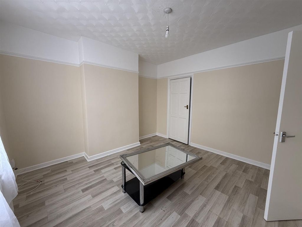 Property photo 3 of 13 Img_7246.Jpg