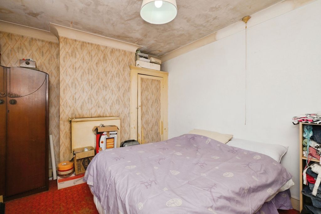 Property photo 3 of 14 Pbox-Img.Jpg
