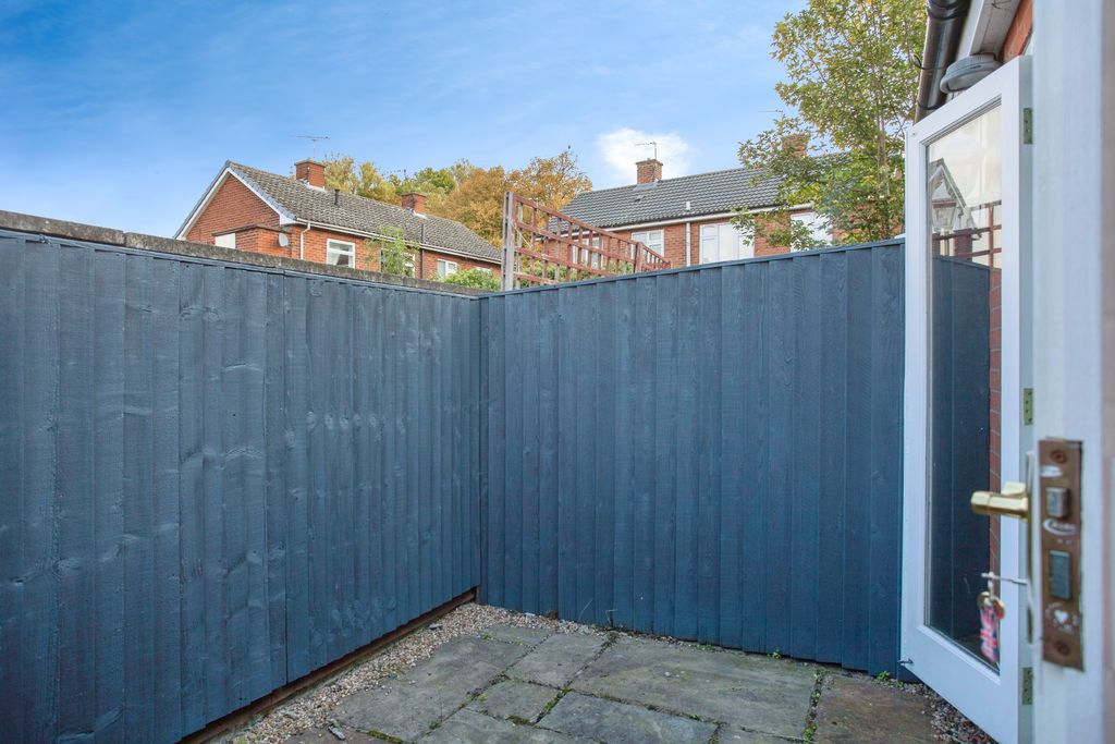 Property photo 3 of 15