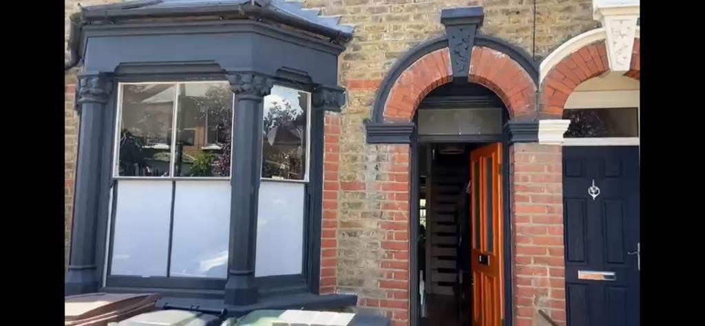 Property photo 1 of 37