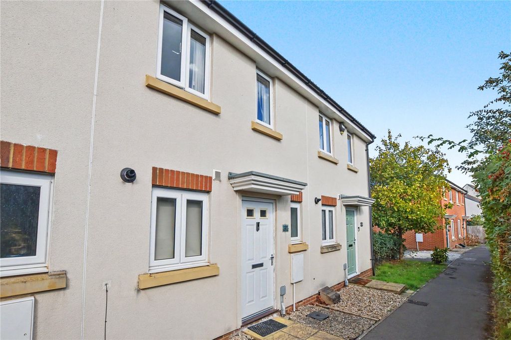 Property photo 1 of 19 Picture No. 02