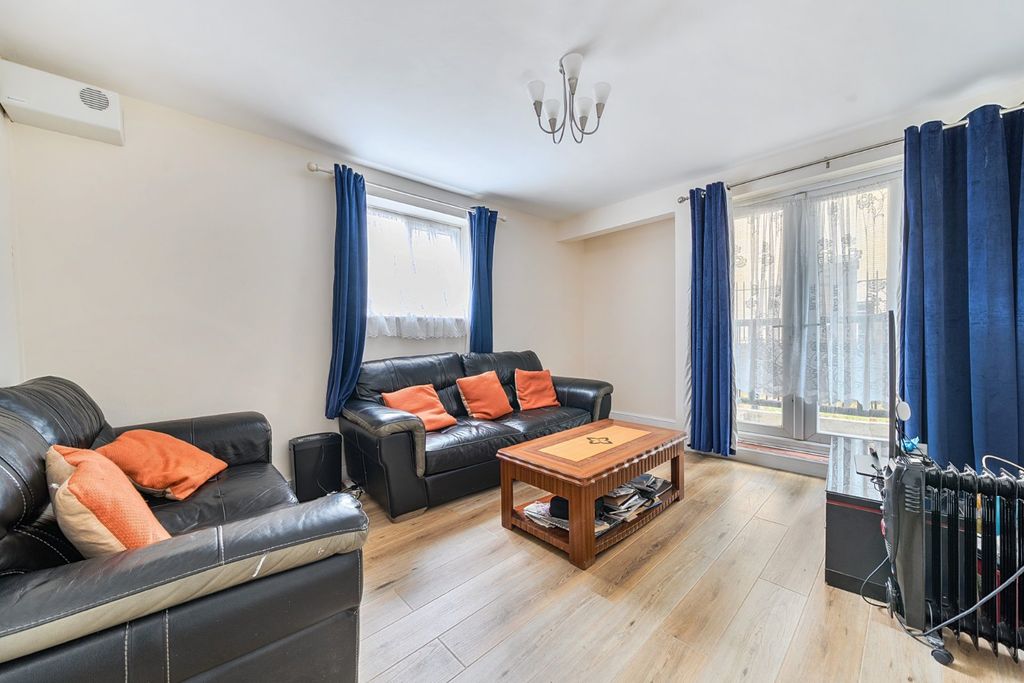 Property photo 1 of 12 Picture No. 06