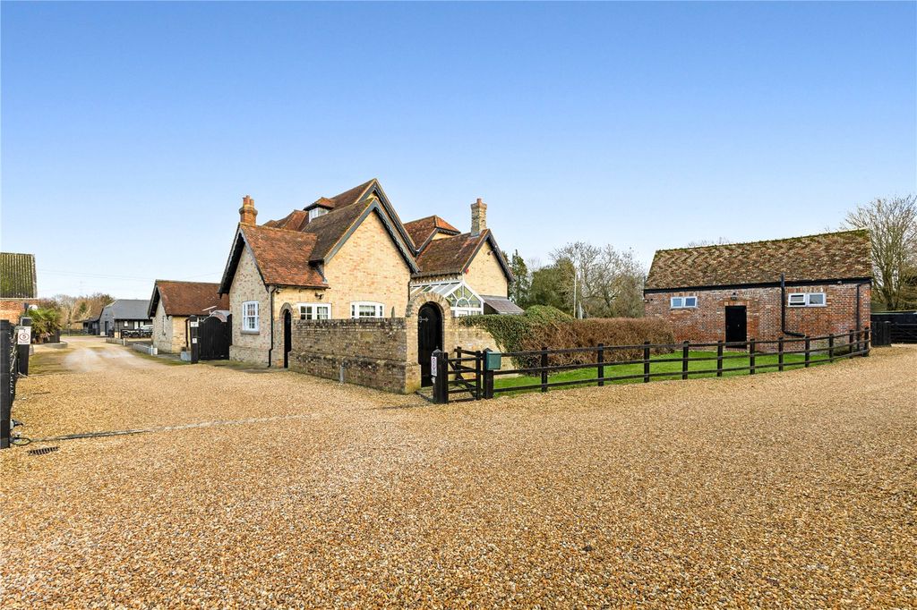 Additional image 21 of 10 bed detached house for saleNortonbury, Letchworth Garden City, Hertfordshire SG6