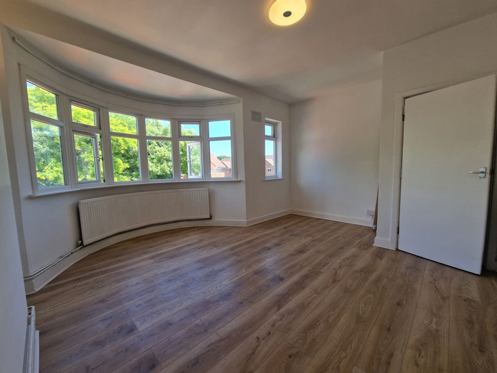 Property photo 2 of 7 20260617_130841