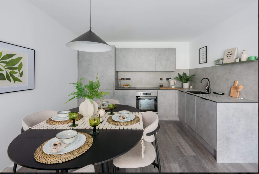 Property photo 3 of 9