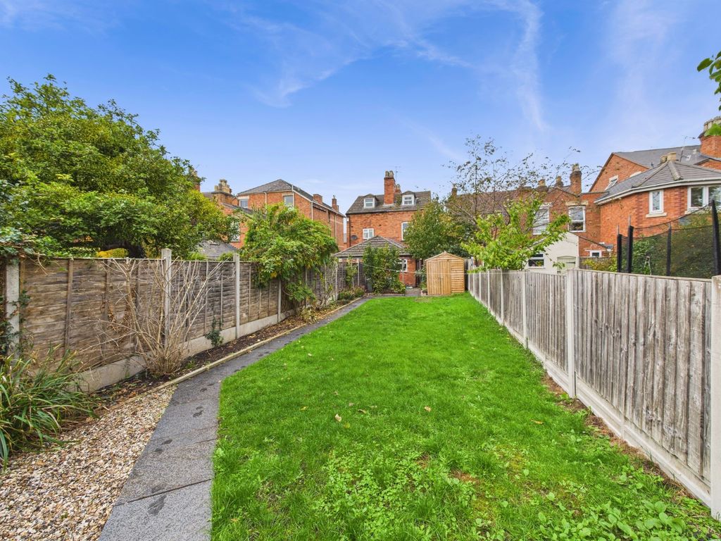 Property photo 2 of 17 Picture No. 20