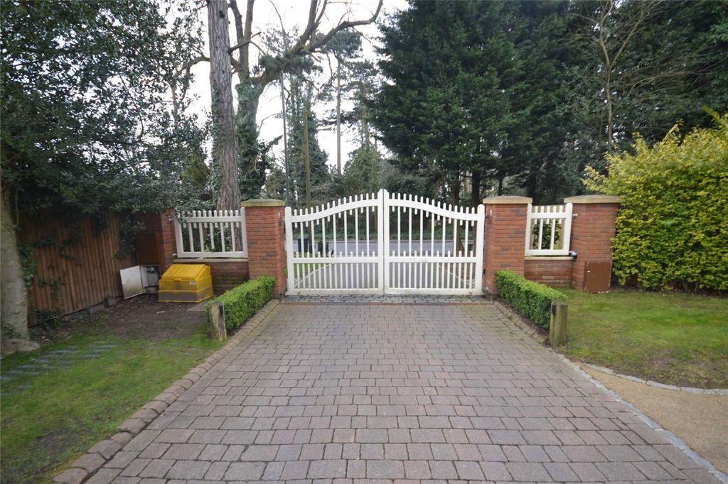 Property photo 2 of 18 Picture No. 59