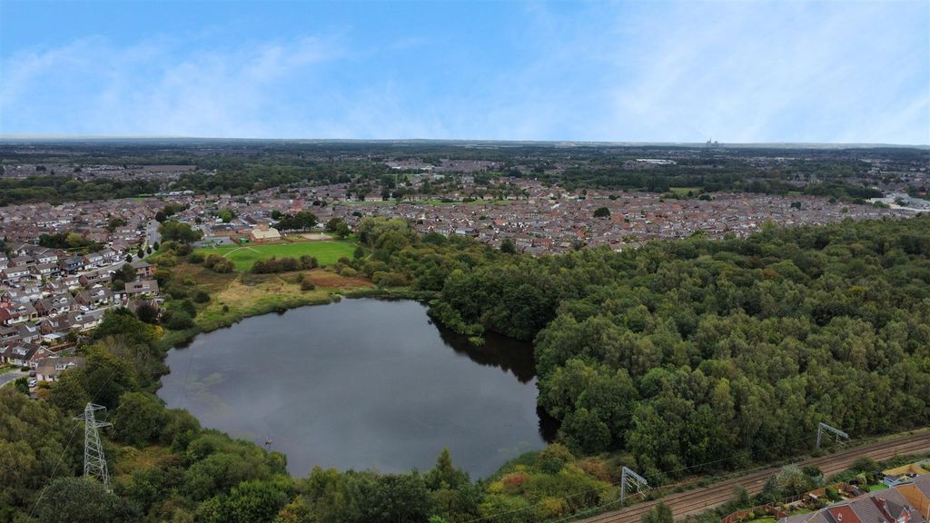 Property photo 3 of 22 Carr Mill Road