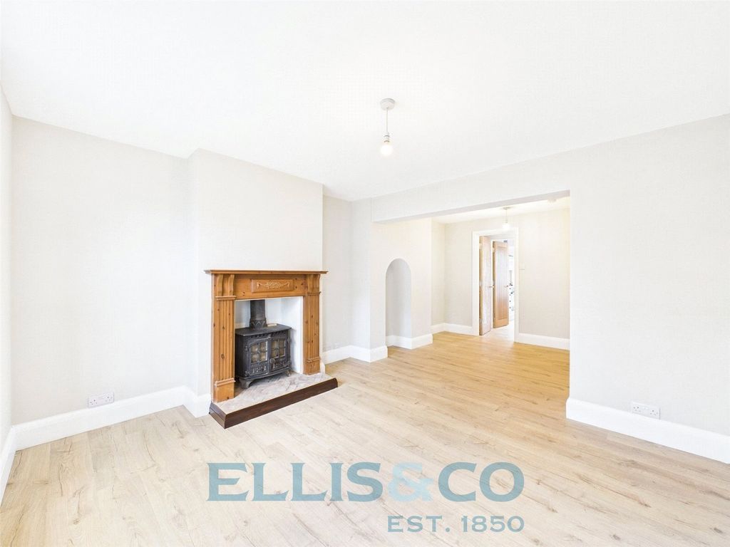 Property photo 3 of 13 Picture No. 07