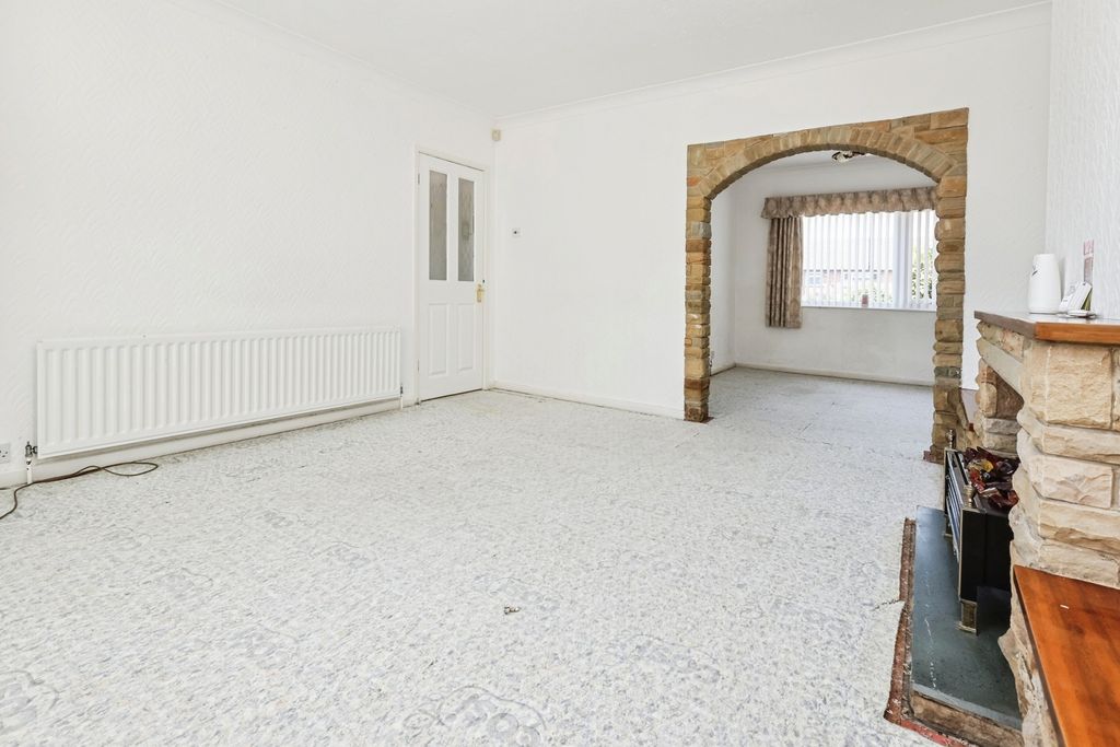Property photo 3 of 17 Pbox-Img.Jpg