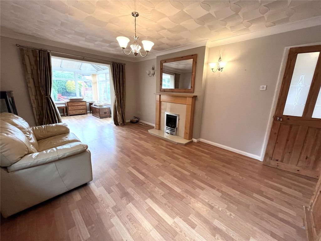 Property photo 3 of 24 Picture No. 13