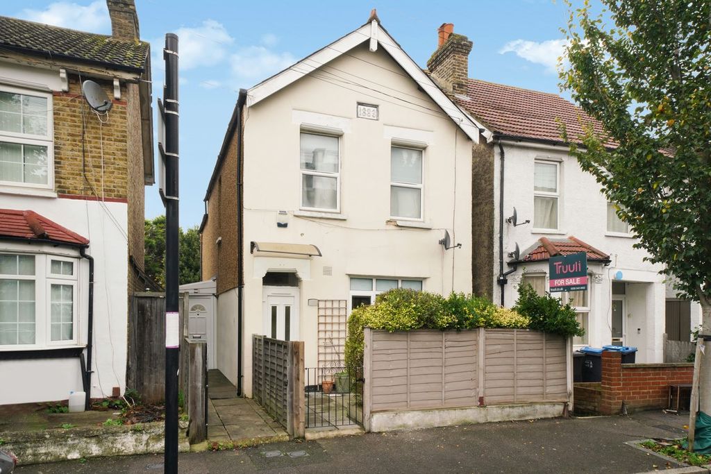 Property photo 1 of 15