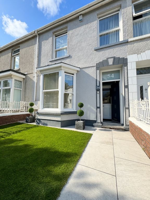 Property photo 1 of 19