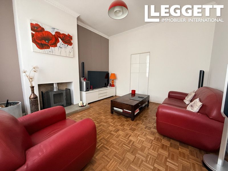 Property photo 2 of 10