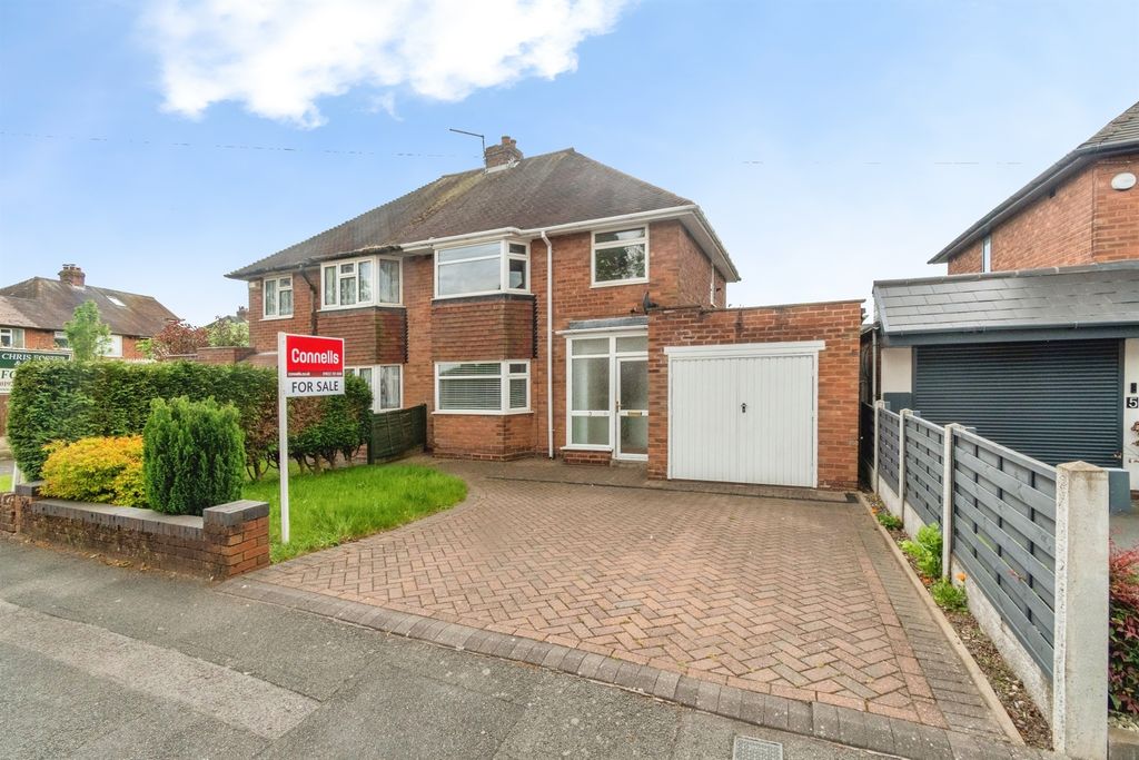 Property photo 1 of 17