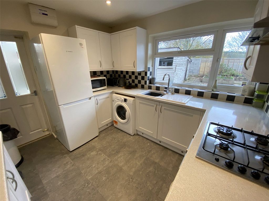 Property photo 2 of 18 Picture No. 10