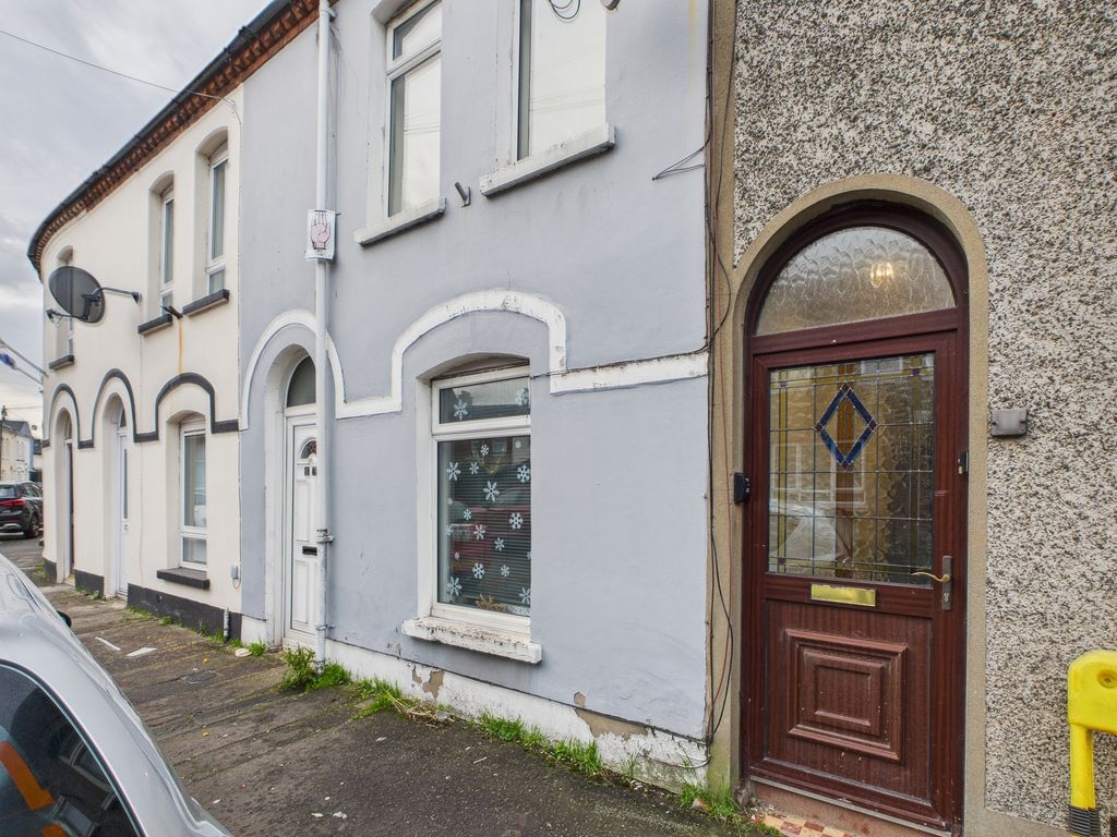 Property photo 1 of 22