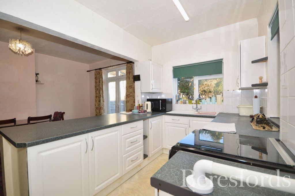 Property photo 3 of 17 Picture No. 33