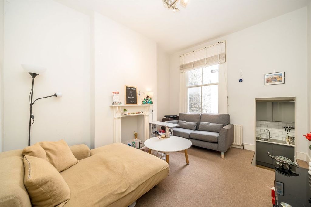 Property photo 2 of 4