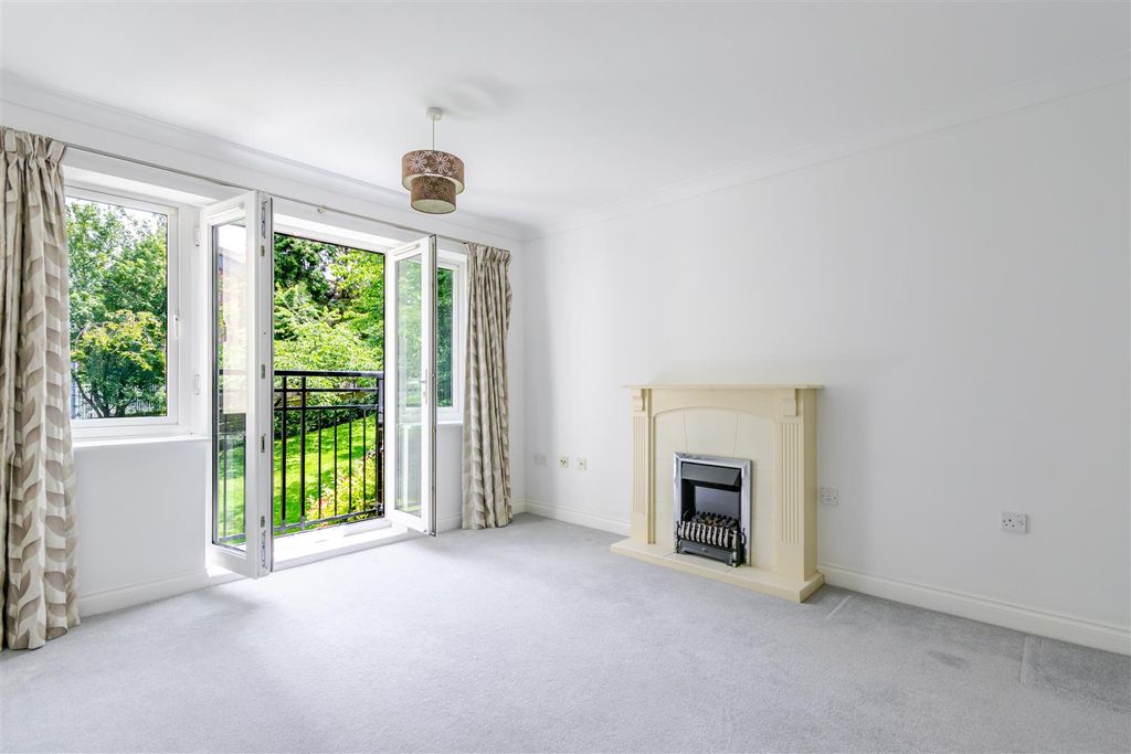 Property photo 2 of 17 Living 1].Jpg