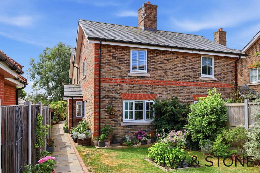 Property photo 1 of 25 4837721