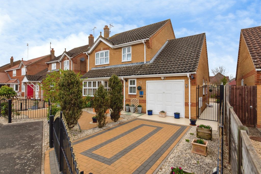 Property photo 1 of 27