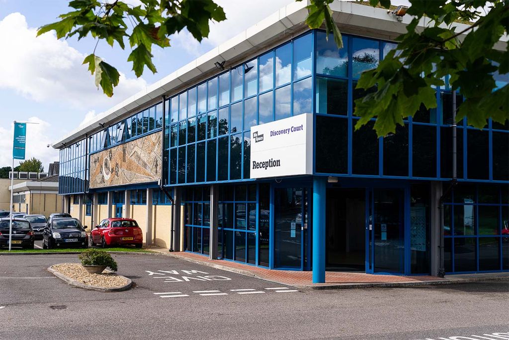 Property photo 1 of 8