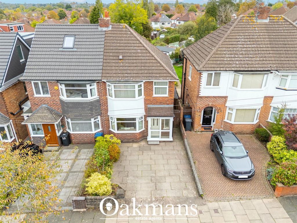 Property photo 2 of 33 Picture No. 03