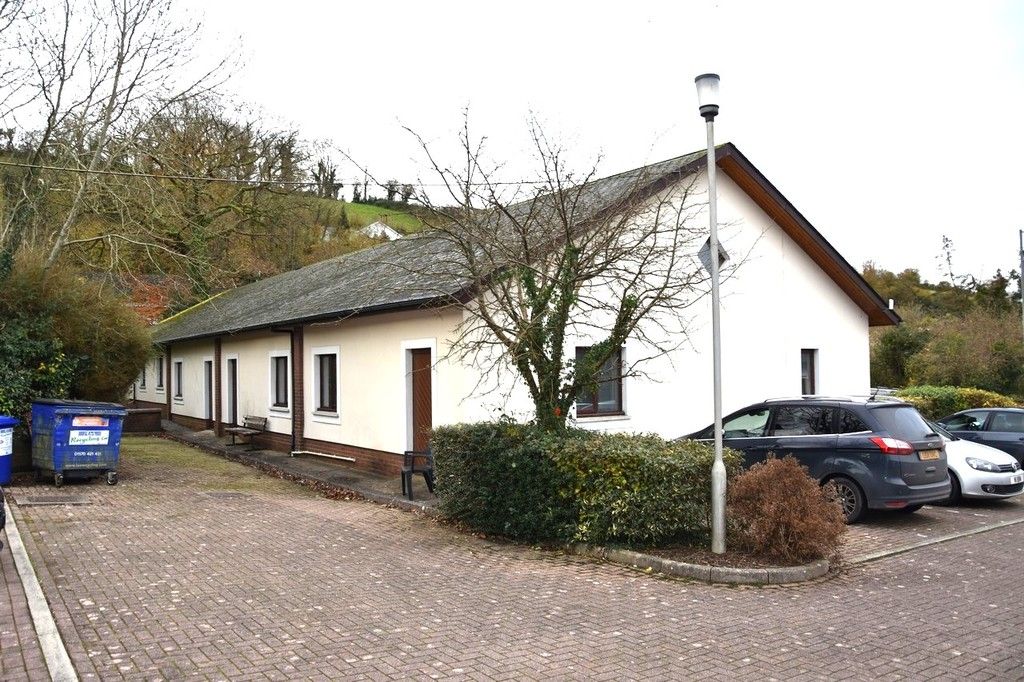 Property photo 3 of 20