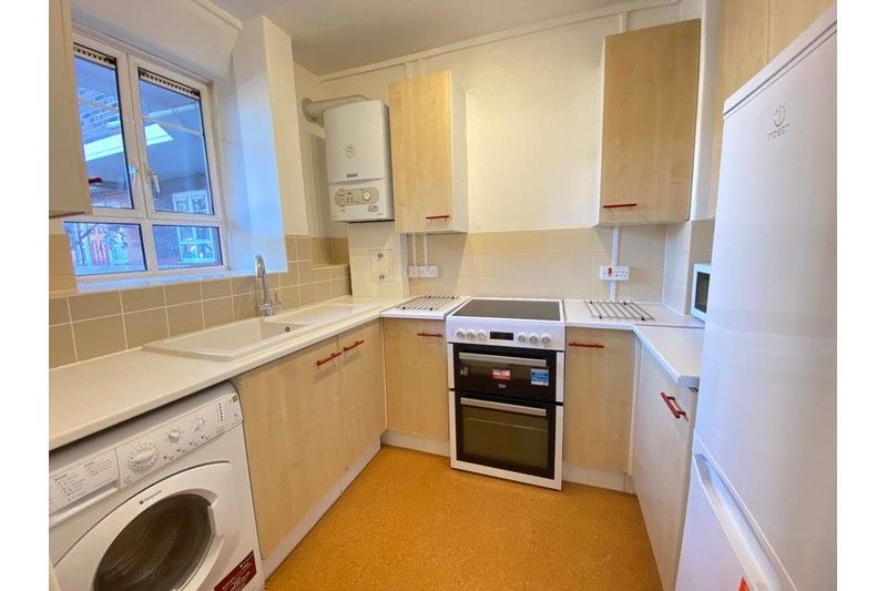 Property photo 3 of 7