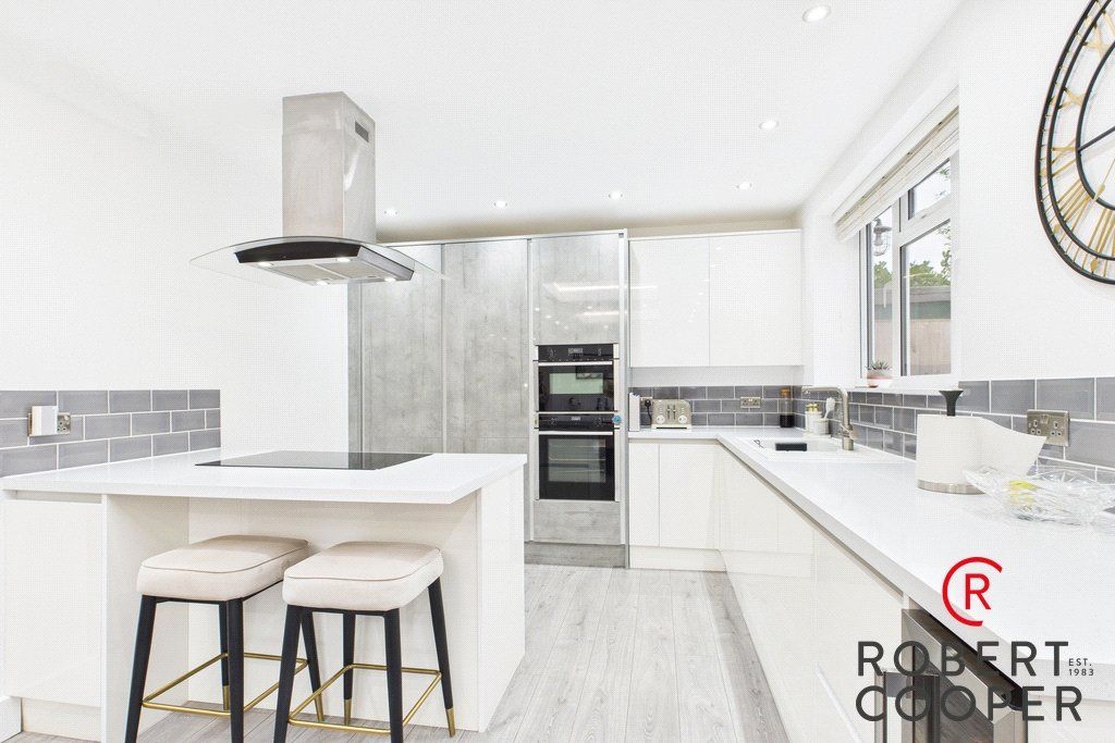 Property photo 1 of 20 Picture No. 15