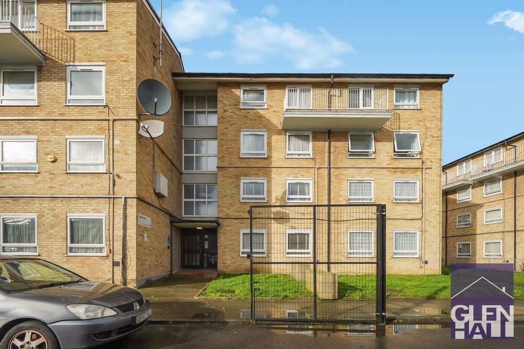 Property photo 1 of 14