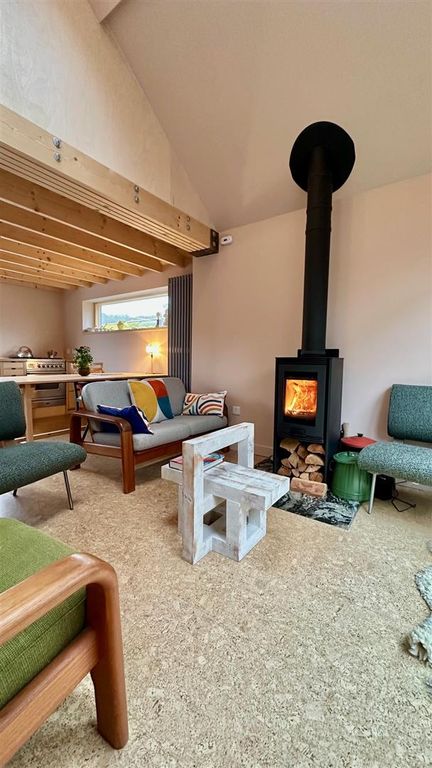 Property photo 1 of 34