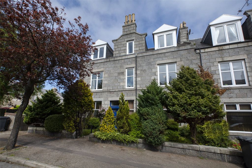 Property photo 1 of 13 Photo 1