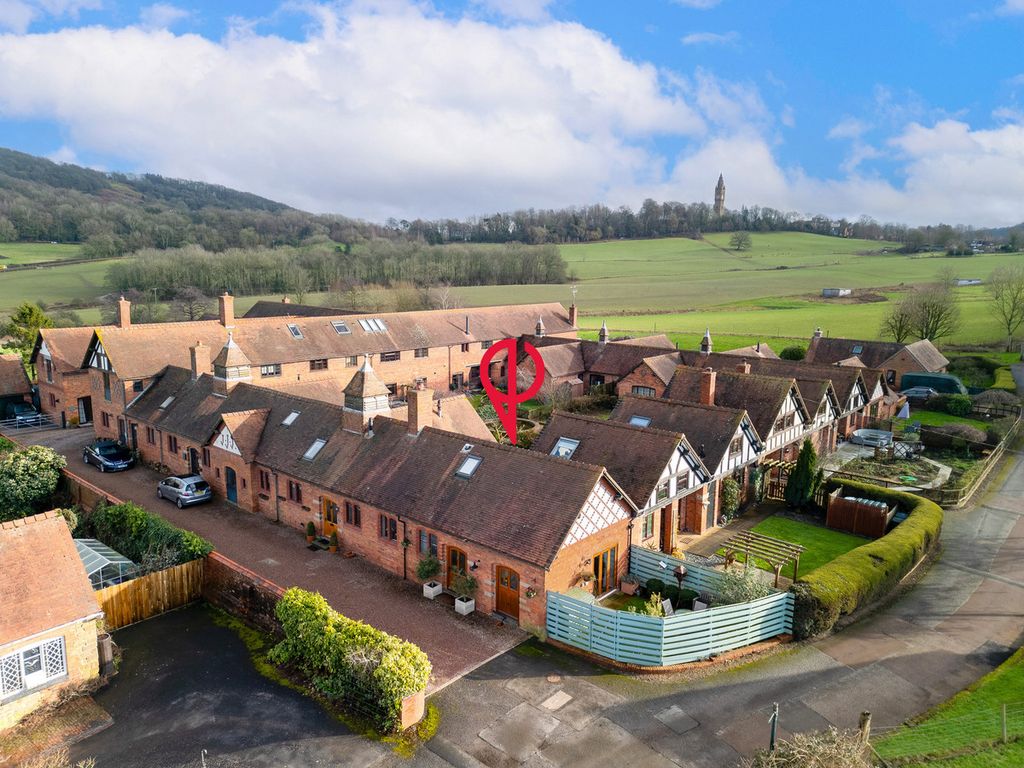 Property photo 2 of 26