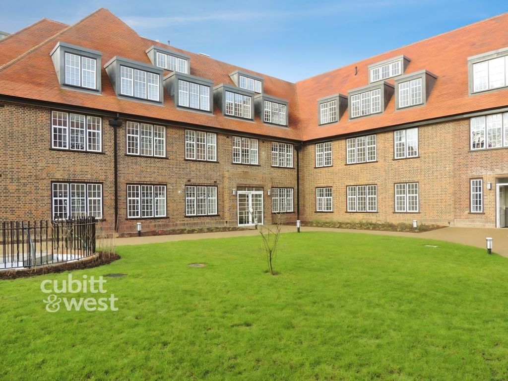 Property photo 1 of 8 5896E5B0-8