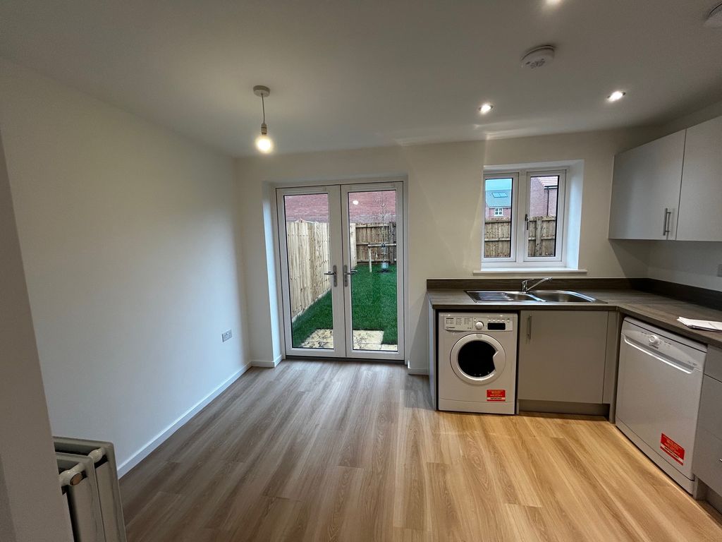 Property photo 3 of 14 Image