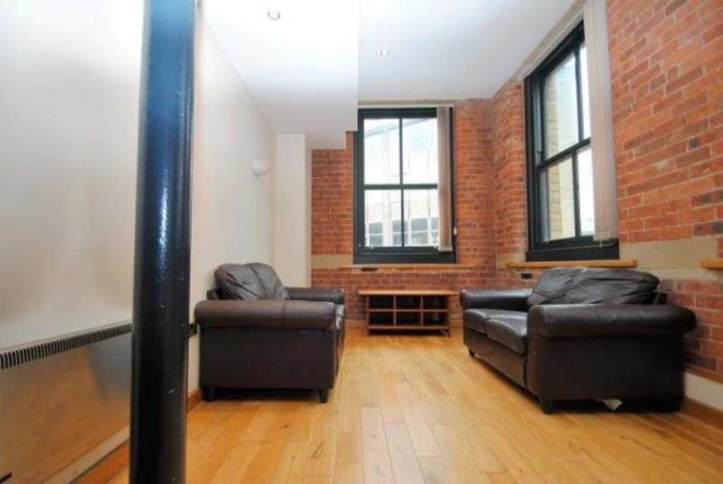 Property photo 3 of 9 64844_Rr14Ds_Img_04_