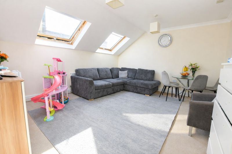 Property photo 3 of 7 Photo 2