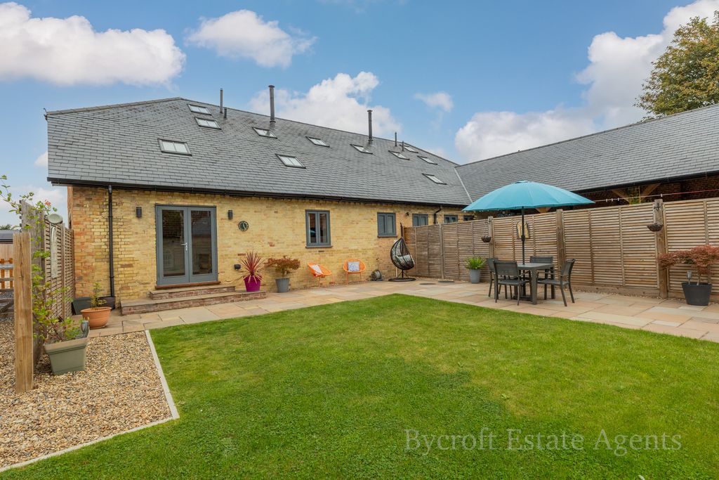 Property photo 3 of 22
